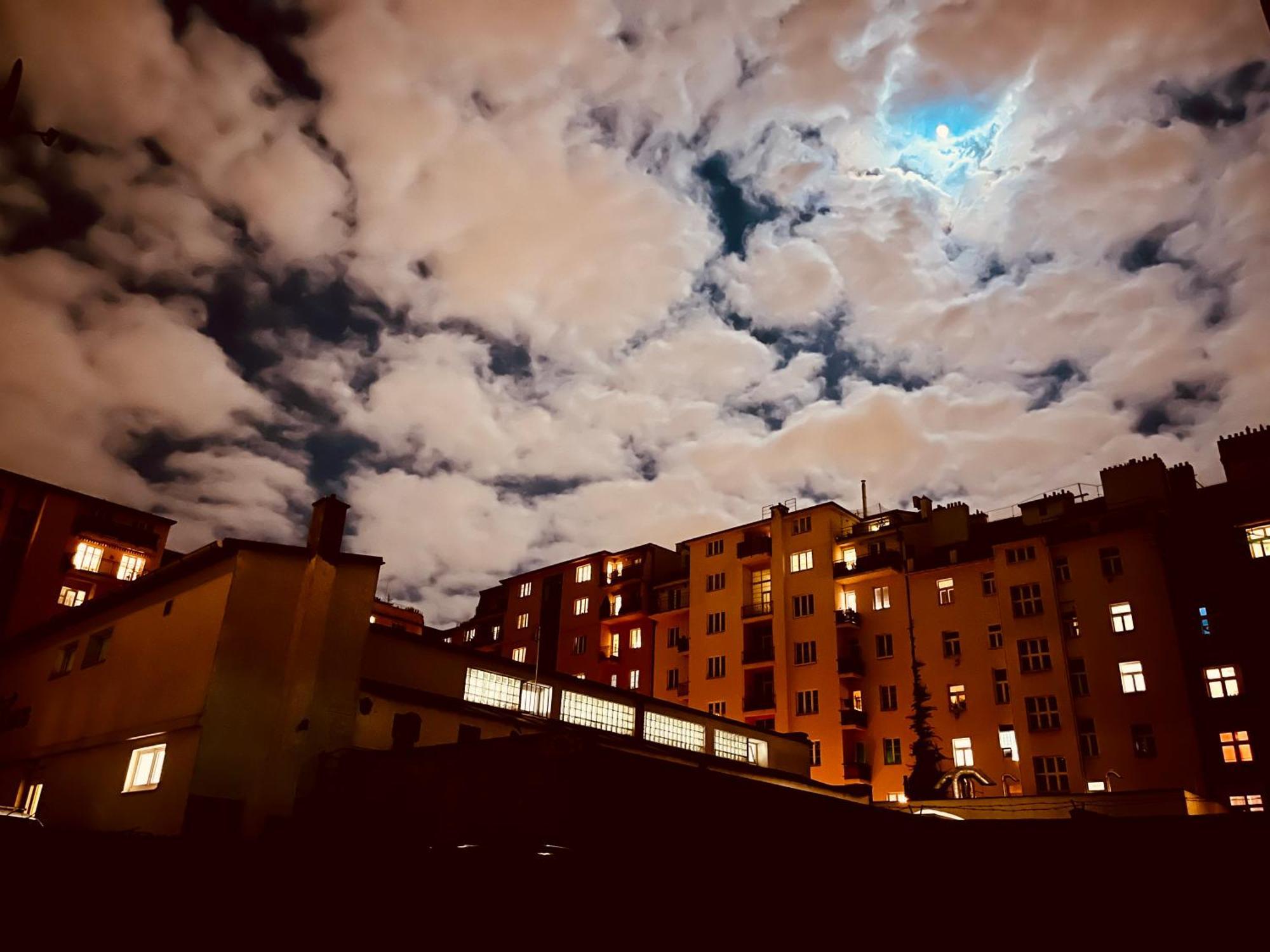 Moderni Apartman Na Hluboke V Praze - Idealni Pro 4 Praga Exterior foto