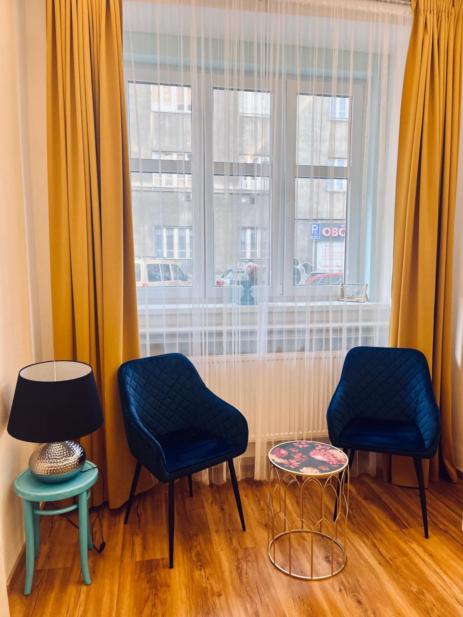 Moderni Apartman Na Hluboke V Praze - Idealni Pro 4 Praga Exterior foto